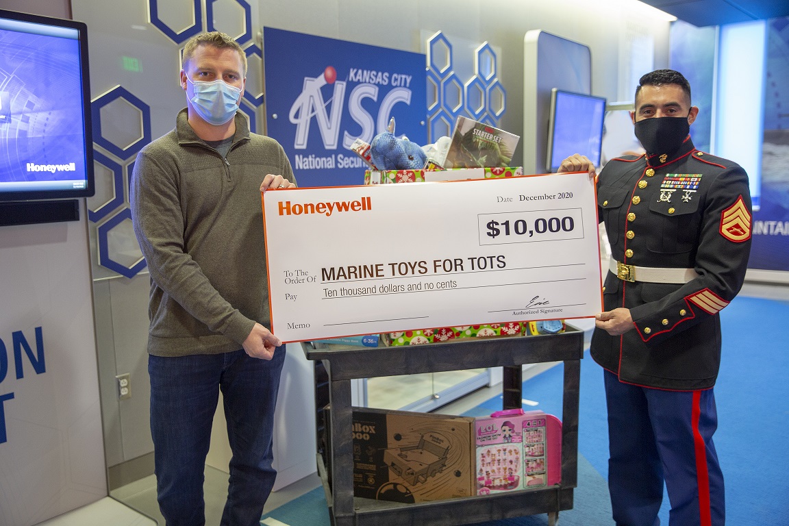 KCNSC's tweet photo. Employees came together to donate more than 180 toys through our first @ToysForTots_USA virtual giving drive. These toys, in addition to a $10,000 corporate donation, helped spread cheer this holiday season. Learn more: https://t.co/Yn0kde1f6f https://t.co/duhKdrrf70