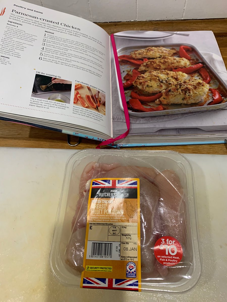 PescisPen's tweet photo. Hi Team@AsdaServiceTeam. Can’t tell you how bad my kitchen smells just now 😬Thought it’d still be ok but it’s very off. Could you help me arrange a refund please? Thanks 👍 https://t.co/2KMVULnUlp