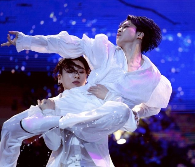 ending this thread with the most beautiful glow up ♡