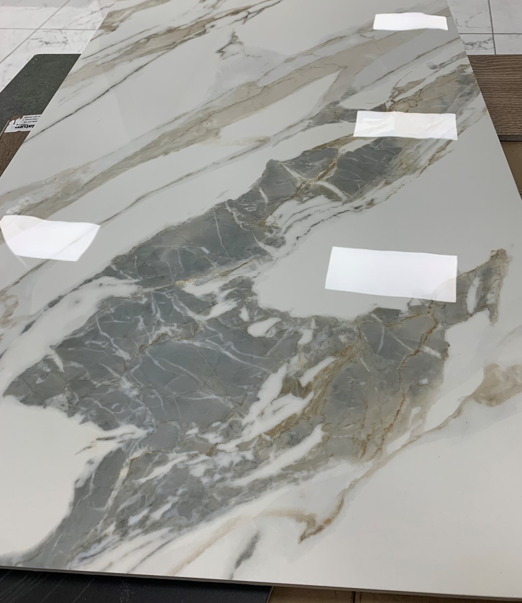 RialtoTX's tweet photo. #New Series
Electic Cream 24×48 Polished
*Excuse the reflection of the lights, we were too excited to show you*

#porcelaintiles #largeformattiles #instock #tiledistributor #instockindallas # https://t.co/fXNtsTgRrn