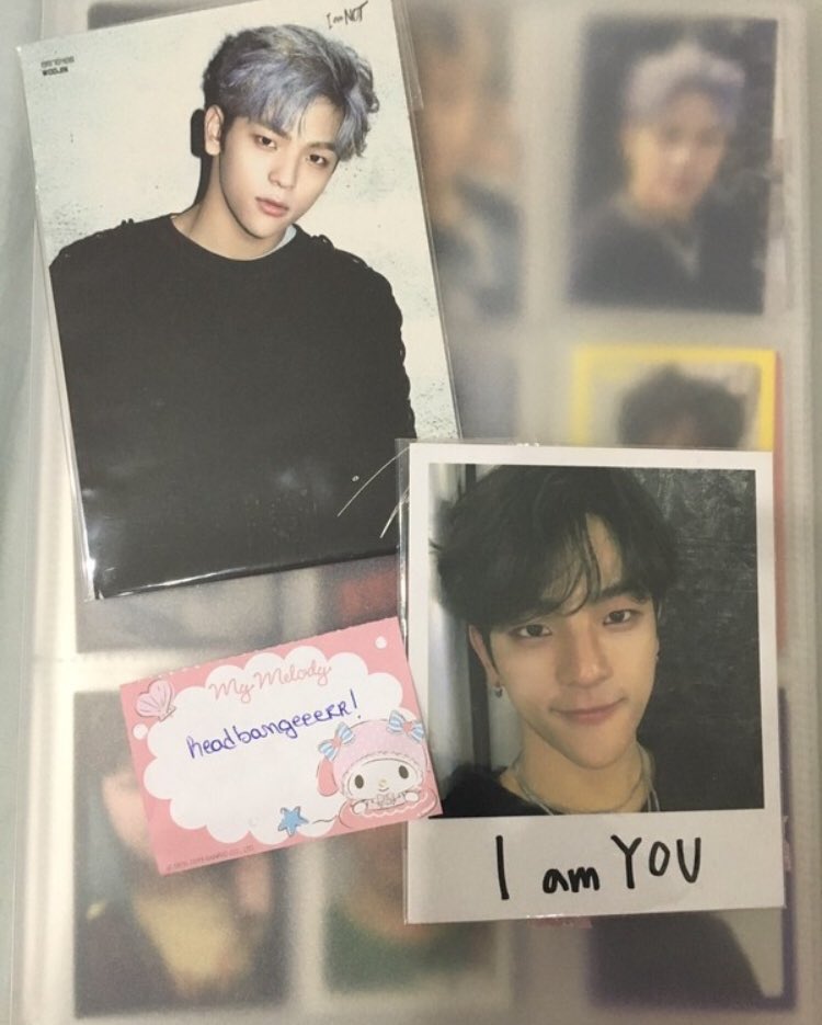 atzracha's tweet photo. extra postcards + full cheering kits!!

green slogan 20€
red slogan 18€ bc slight packaging staining https://t.co/kMJ3FpKLvV