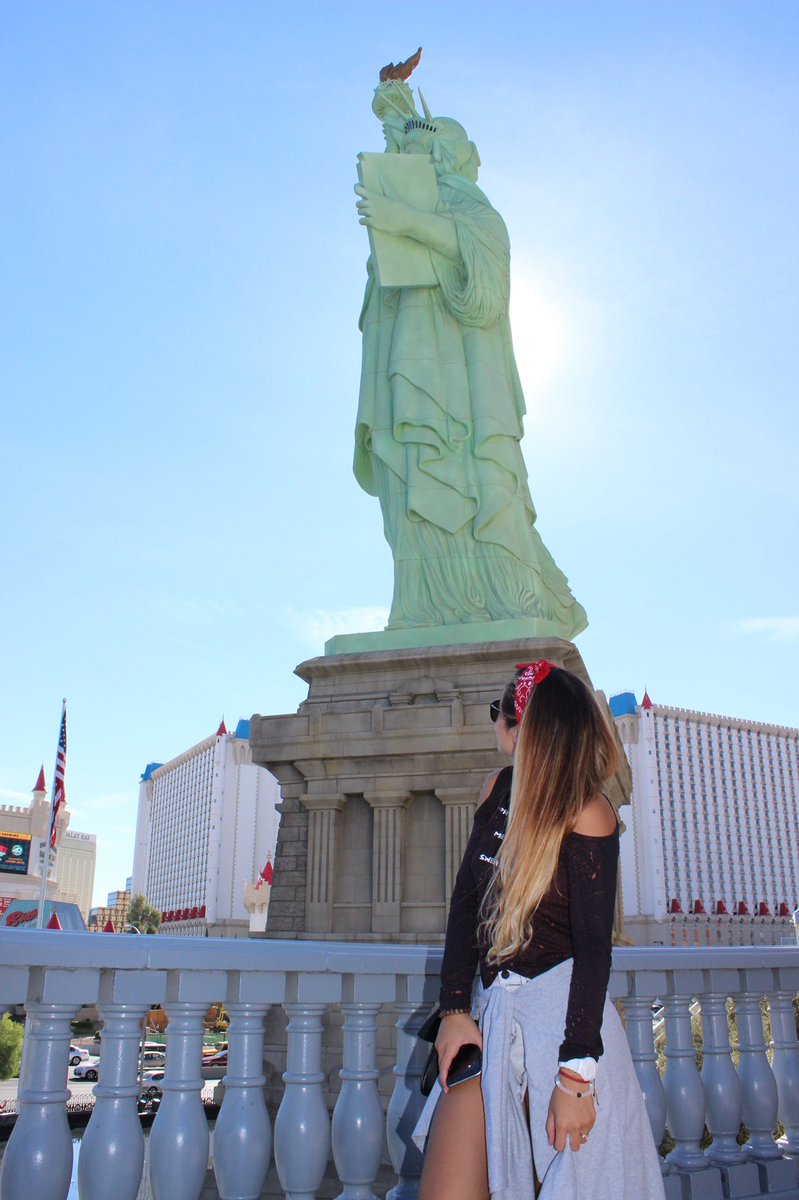 Porfa me comentan cuándo fue la última vez que los cultos y reuniones de gente fanática y lavada de cerebro terminaron en algo bueno? NUNCA! Ayer mostraron lo que son y gracias a Dios y al pueblo Americano que abrió los ojos, triunfó la libertad 🗽