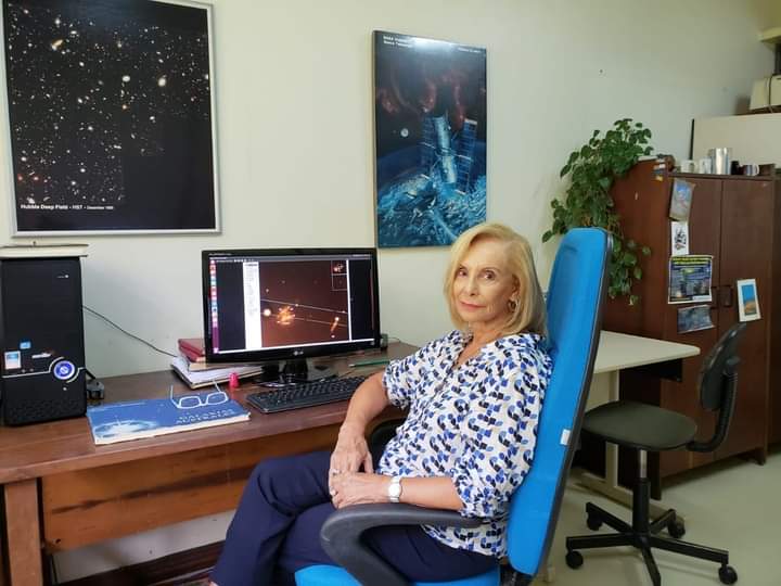 astrocientistas's tweet photo. Miriani Pastoriza também está entre as palestrantes convidadas para a primeira edição do Astrocientistas.⠀⠀⠀⠀⠀
#astrocientistas #astrofísica #gravitação #cosmologia #física #mulheresemeninasnaciência #mulheresnaciência #ciência #pesquisa #universo #mulheresemstem #cientistas https://t.co/5DpLF98Lb3