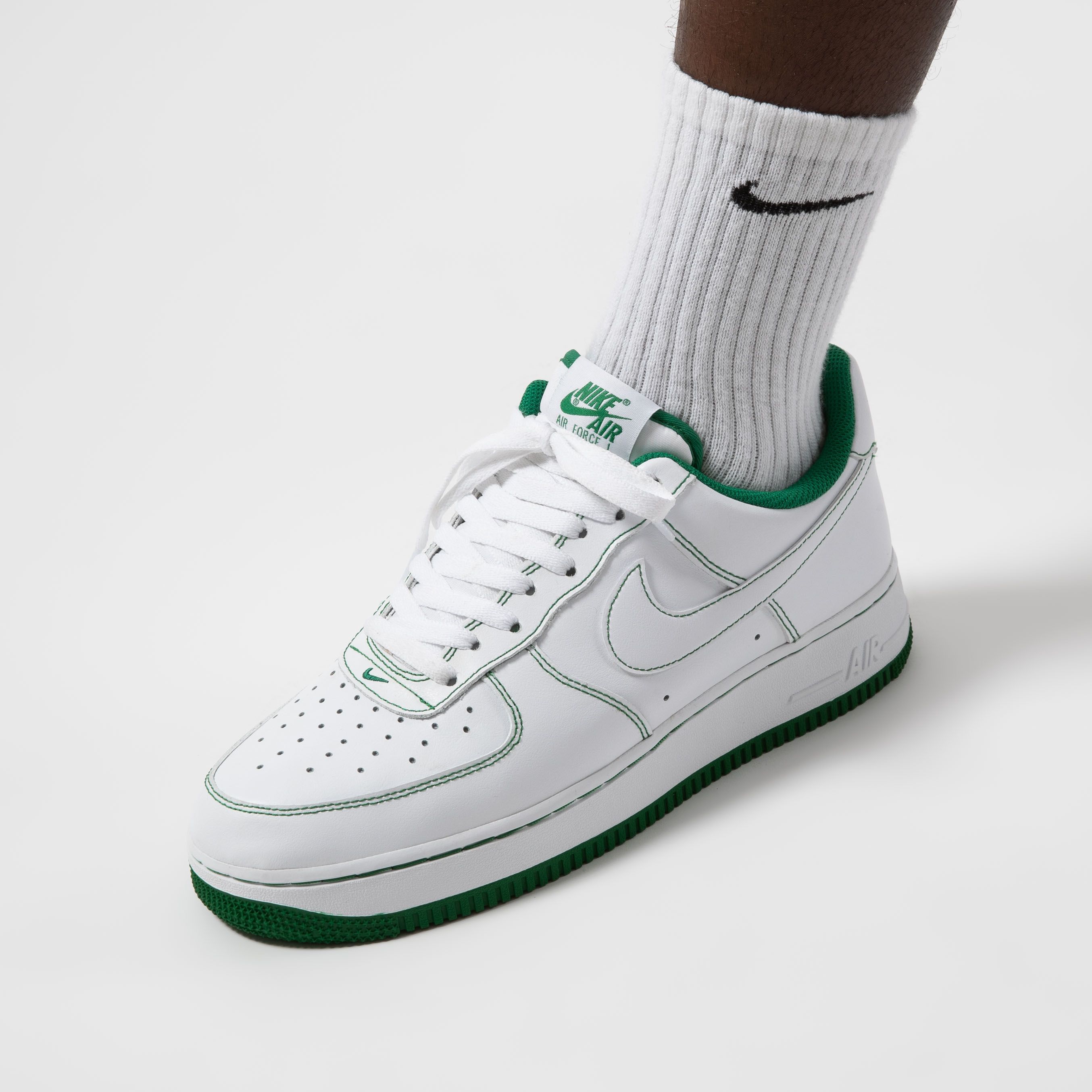 Air force hotsell 1 green check