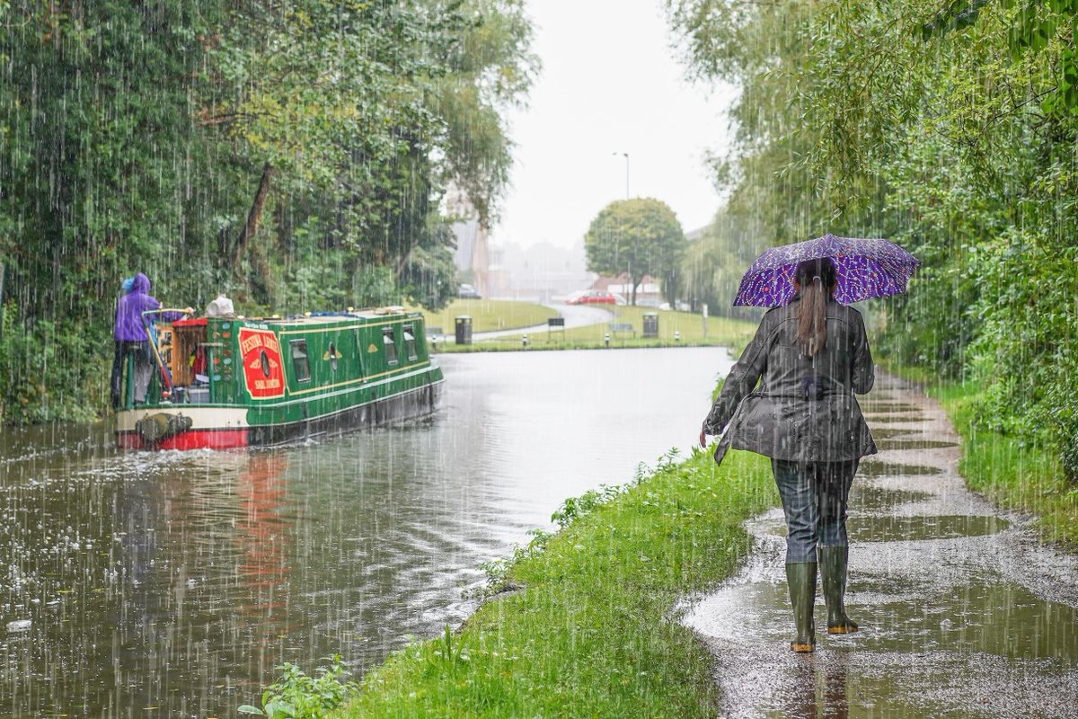 We look at the practicalities of cruising during inclement weather and pose the question ‘is it possible to love boating in the rain?’ in our February issue: waterwaysworld.com/magazine/issue… 🌧