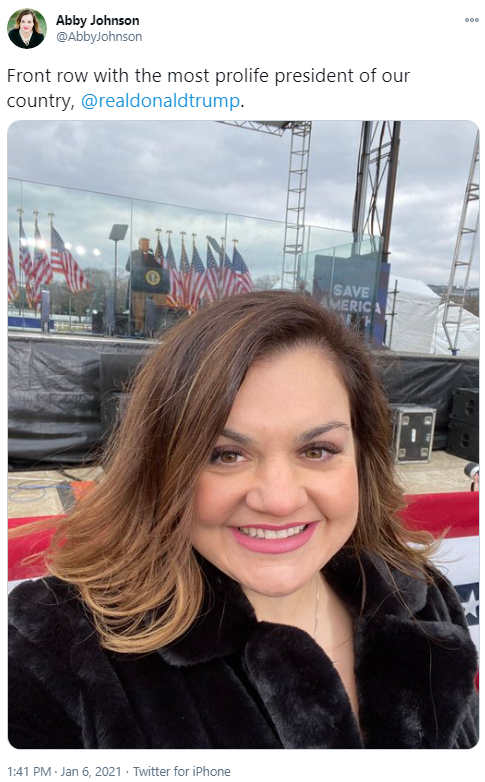 Yesterday, Johnson doubled down on her white supremacist views, sharing pictures of herself at the event (where Johnson was also allegedly a speaker). (3/9)