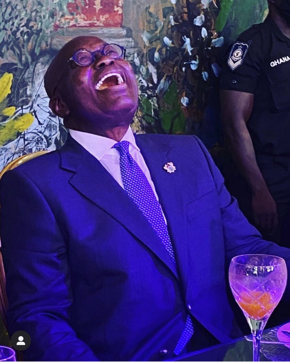 NYboateng's tweet photo. How you laugh at those who swore you'll never be president after swearing in for your final term. https://t.co/L71jJBWFMt