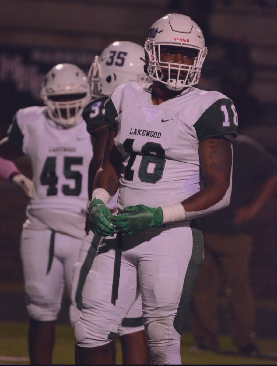 CoachAtkins_M's tweet photo. Class of ‘21 2 ⭐️ DE Morgan State Commit Jayleal Fuller (@Jay_Fuller16 ) end his HS career with making the All-Region team 2x! 

Film 🎥 ; https://t.co/wwpogFnYfL https://t.co/T1LqNl6OoK