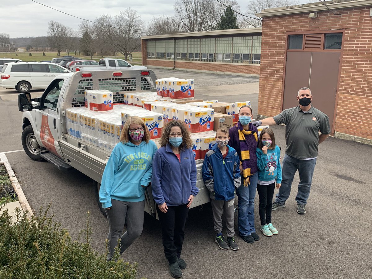 Mike Hershner (@mike_hershner) on Twitter photo #OperationSurprise made it happen !! The Bellbrook-Sugarcreek Community Support Center was very grateful for all the supplies and we are both looking forward to a great partnership this year!!!! <a href="/linda7664/">Linda Maes</a> <a href="/jobej523/">Jobe Jackson ASDS #3854</a> <a href="/Dinju2009/">Justin Santoianni</a> @GardnerD187 <a href="/kelly_broyles/">Kelly Broyles</a> #OperationSurprise made it happen !! The Bellbrook-Sugarcreek Community Support Center was very grateful for all the supplies and we are both looking forward to a great partnership this year!!!! <a href="/linda7664/">Linda Maes</a> <a href="/jobej523/">Jobe Jackson ASDS #3854</a> <a href="/Dinju2009/">Justin Santoianni</a> @GardnerD187 <a href="/kelly_broyles/">Kelly Broyles</a>