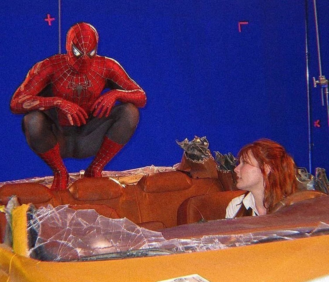 RT @EARTH_96283: Spider-Man 3 (2007)
On set with Spidey and MJ https://t.co/1SM2LHywOn