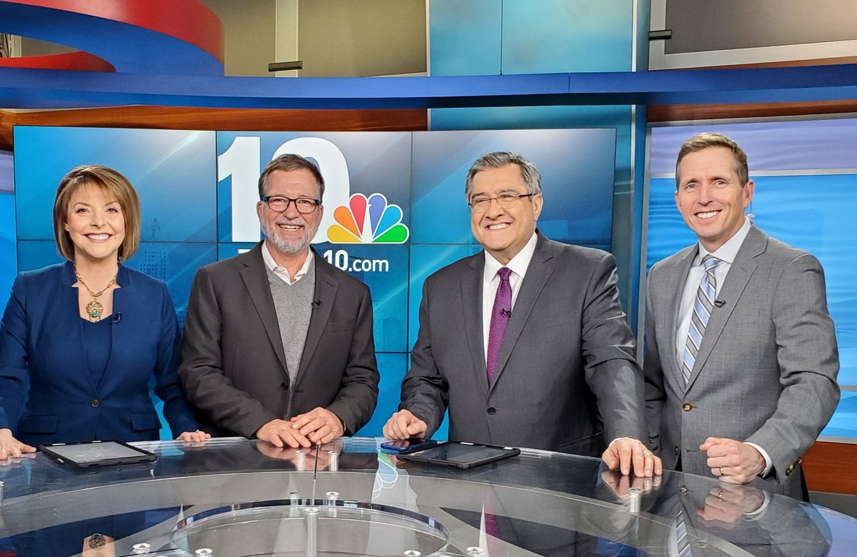 MSearlesWeather's tweet photo. Just hearing of the passing of our friend and colleague Bill Rappleye. This picture was taken on Bill's last night on @NBC10 just about a year ago. He was an intelligent, thoughtful, selfless journalist and an even better person and friend. Our thoughts are with his family. https://t.co/ZvffbIpAD4
