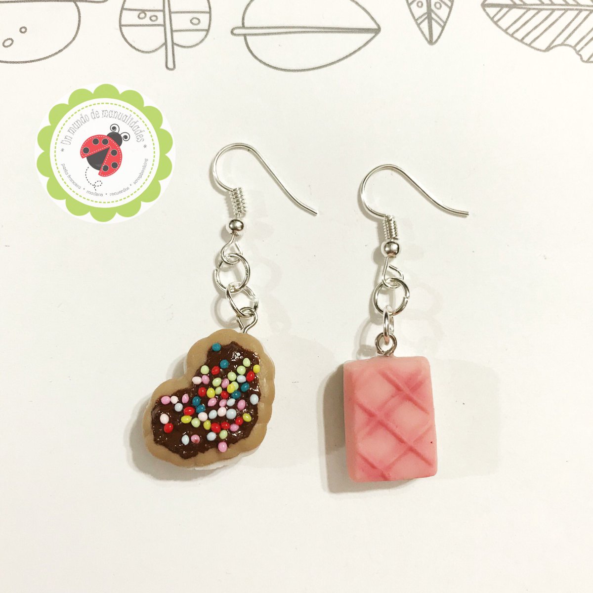 UnMundo_Mx's tweet photo. Aretes galleteros... 😍🍪 #1mundodemanualidades #pastaflexible #aretesartesanales https://t.co/WneBd3IE9B