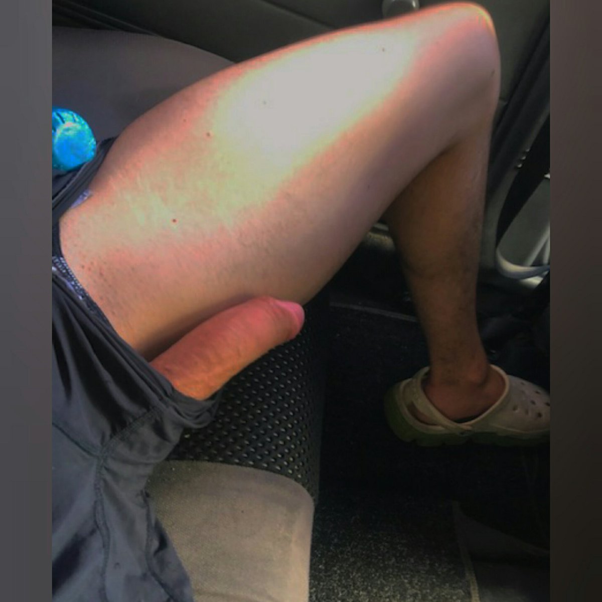 SergioSrey's tweet photo. Se me salio ¿quien para dar un vuelta?? RTT  🍆🍆 https://t.co/gFMjs2Z4EI