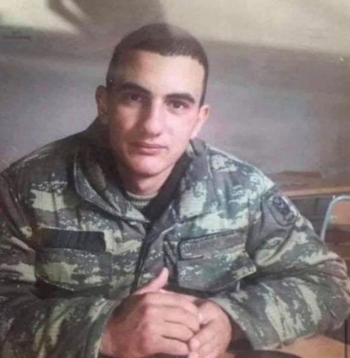 Abdullayevvaa's tweet photo. 🇦🇿 The war is over, our soldiers oppressed by the Armenians must be returned from captivity. 
#bringbackMammadaga #bringbackAli #bringbackAkbar @ICRC @amnesty @hrw @CNN @BBCWorld @nytimes @FoxNews @Independent @TIME https://t.co/6Uz05CQiXy