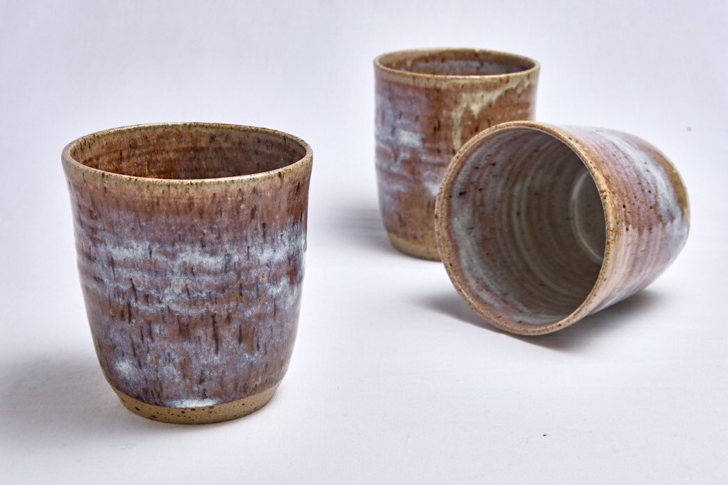 purple_pots's tweet image. Our ⁣Wardi has spent the last couple of days doing a photo shoot in our studio. Thank you my friend, so much better than my photography efforts! #ceramics #keramic #madeinbritain #madeinlondon #buyhandmade #stoneware #earthenware #porcelain #wheelthrown #handmade #purplepots