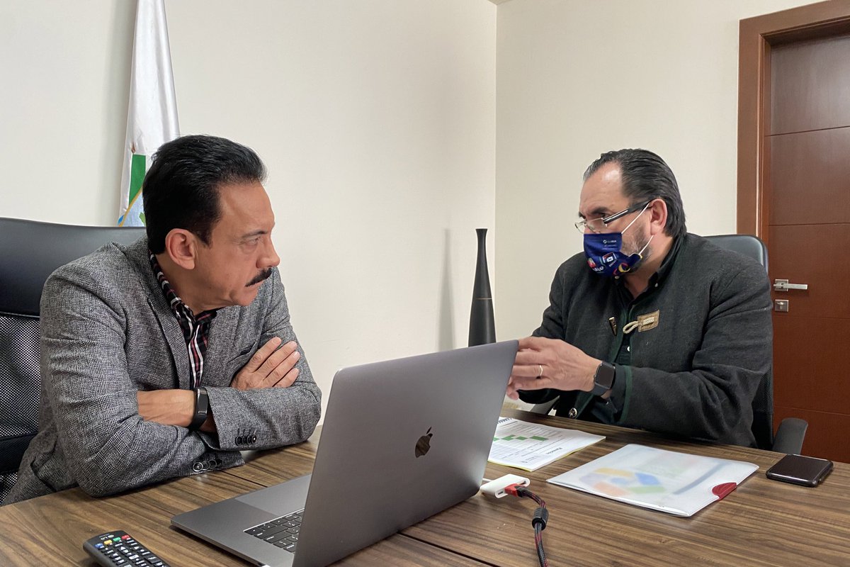 omarfayad's tweet photo. En la reunión virtual de la Comisión Ejecutiva de Salud de la @CONAGO_oficial realicé propuestas para fortalecer, en coordinación con el @GobiernoMX, la Estrategia Nacional de Vacunación contra el #COVID19 en Hidalgo y en México. https://t.co/HbZu5WYXRz