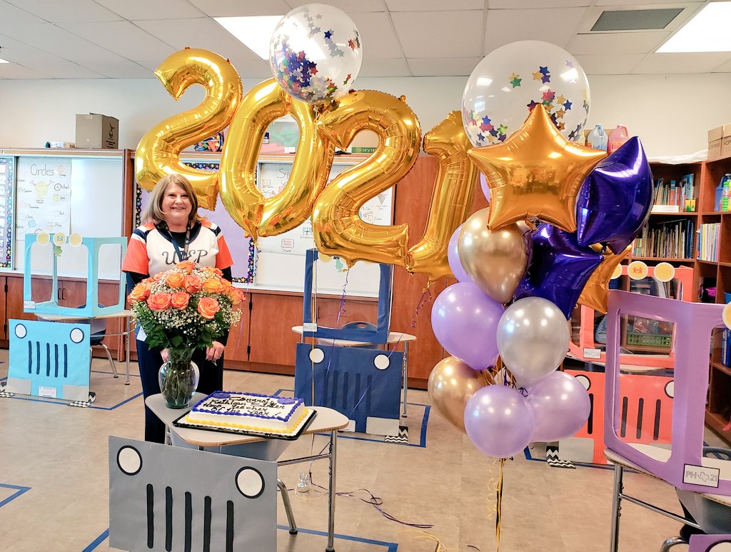 De_White_LaNube's tweet photo. Congrats Kathleen Stotler, 2021 Hero Teacher of the Year! Thank you for spreading kindness and care in early childhood  for 34 years💜  #TeamSISD @StotlerKathy #HeroSTRONG https://t.co/YBOqKbHzqo