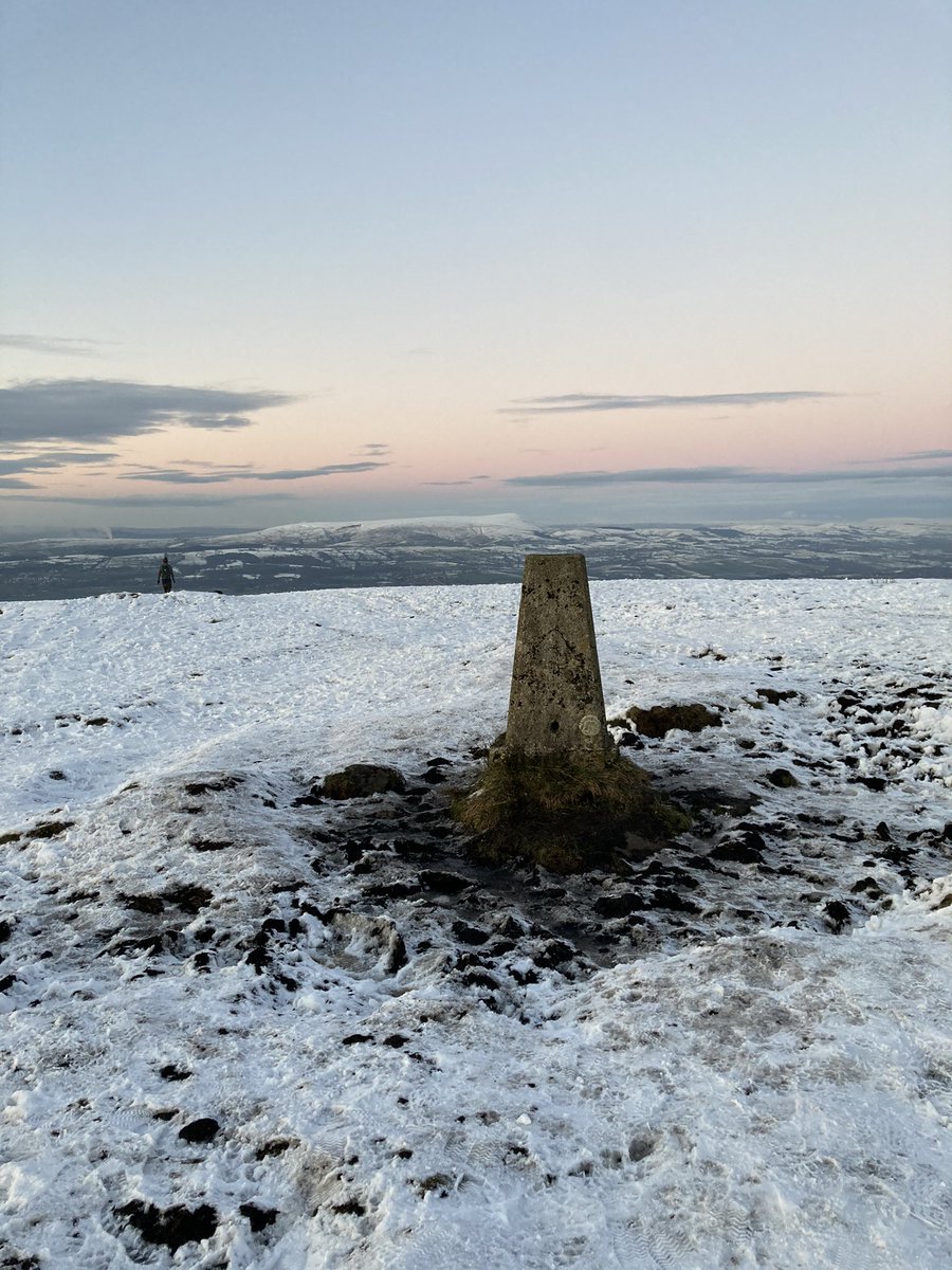 mattjarratt2's tweet photo. It was ice and snow that slowed me down, not the 500 minced pies I ate over Christmas 😉 https://t.co/YMrpcv3453