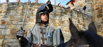 burningsofapod's tweet image. Bonus episode “Sculpting Worlds” with Ra Vincent is now available for your listening pleasures.
Ra shares his experience as #ProductionDesigner on #Netflixseries #LettertotheKing which has been deemed “Game of Thrones for a younger audience.”
Photo Credit/ Netflix