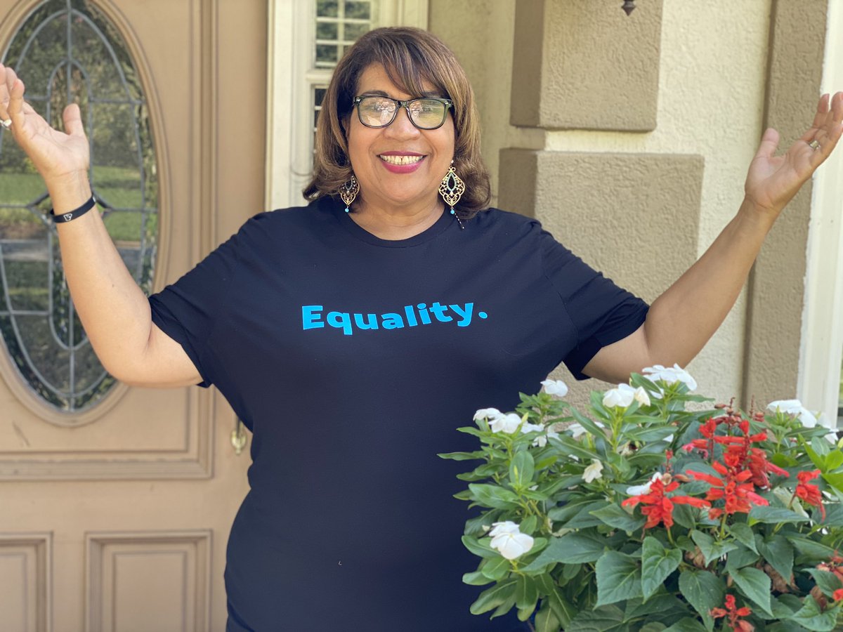 marvy moore tweet media