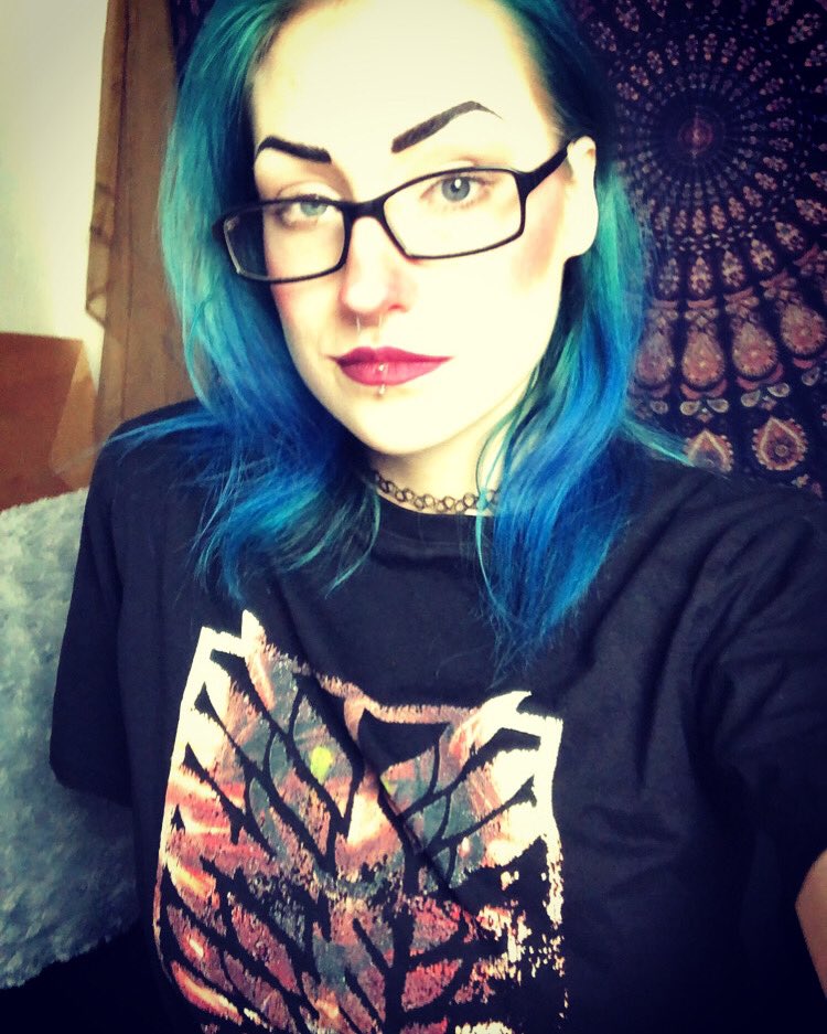 LustShina's tweet photo. I’m streaming. Come hang out with me. https://t.co/kjsWGcEJEP