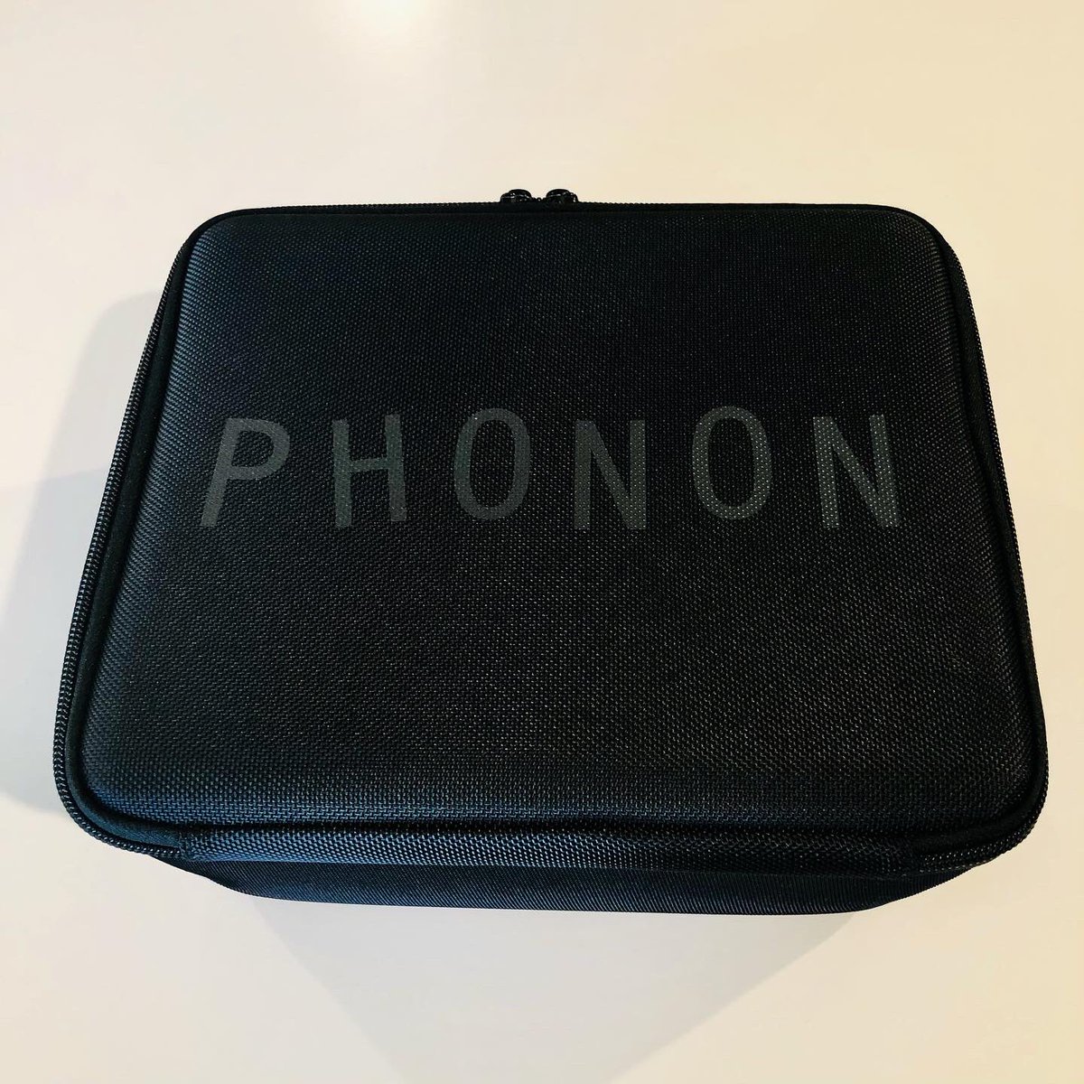 KenAraiTokyo's tweet photo. 2021仕事始めに新しいヘッドフォン🎵
スゴ〜く良い💯💯💯

#phonon 
#smb01l 
#headphones https://t.co/ygHu0e0KZL