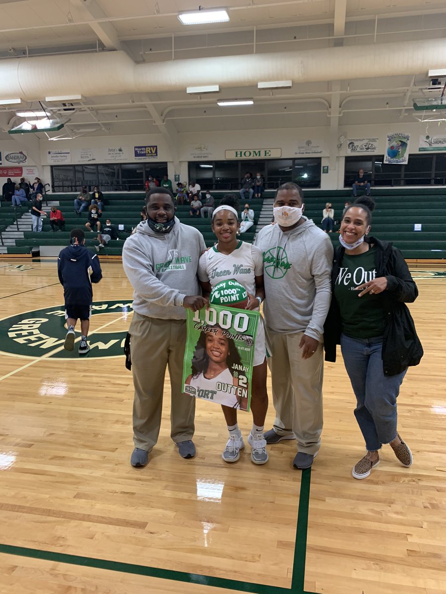jamieFLFuture's tweet photo. Congratulations @jayybuckets2 https://t.co/L48uR9A7cZ