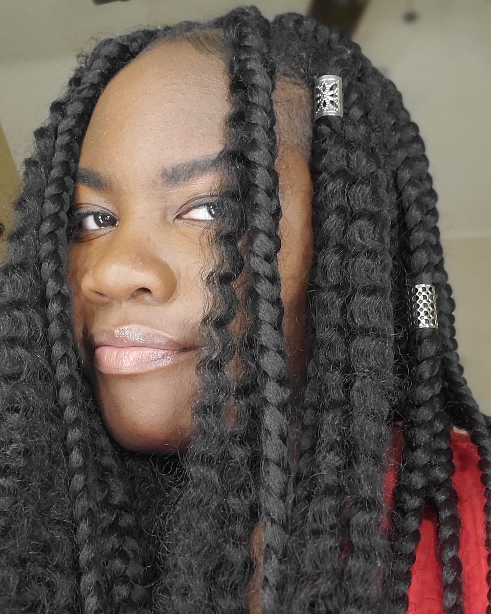 InWoodley's tweet photo. I love this look! Im doing a collab with THE NatuRAEl Hair Guru soon on how to get your hair ready for protective style and how to install goddess locks!
Follow THE NatuRAEl Hair Guru on #YouTube
#subscribe #smallyoutuber #blackyoutuber #goddesslocks #youtube #youtubersupport https://t.co/n5r2PdHFR1
