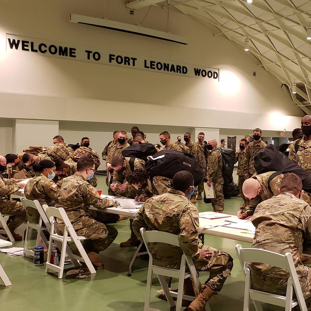 #ICYMI Trainees from across the country have returned safely to #FortLeonardWood from #HolidayBlockLeave to be #TrainedAndReady. 

#ArmyTeam #VictoryStartsHere @TRADOC @PaulFunk2 @TradocDCG