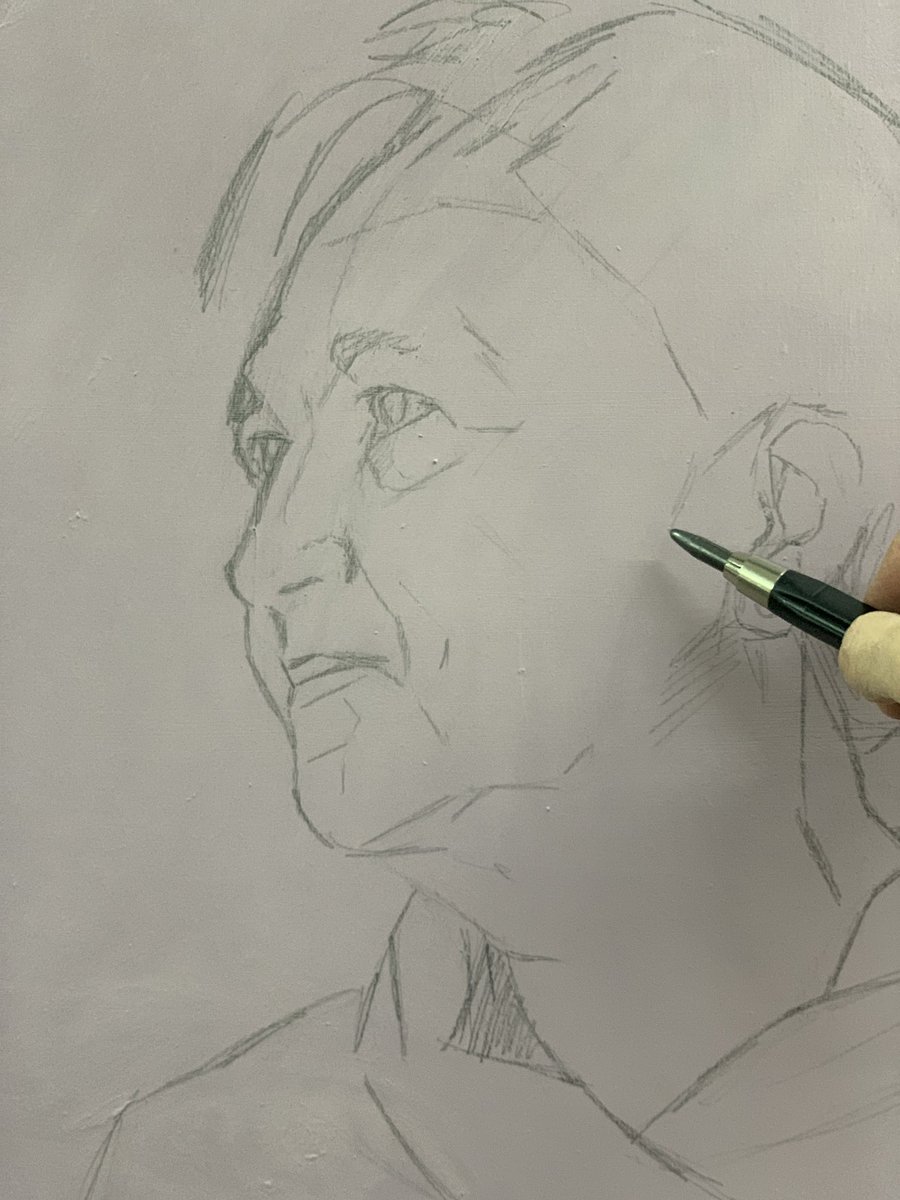 EsterGPunzano's tweet photo. Work portrait in process #escolafemart #projectortrait #oilart #portraitart #instaat #ilustration #creative #artist #tecnicartist #pencilart #pinter #oilwork #artist #sketch #oil #drawing https://t.co/iX513cJvNW