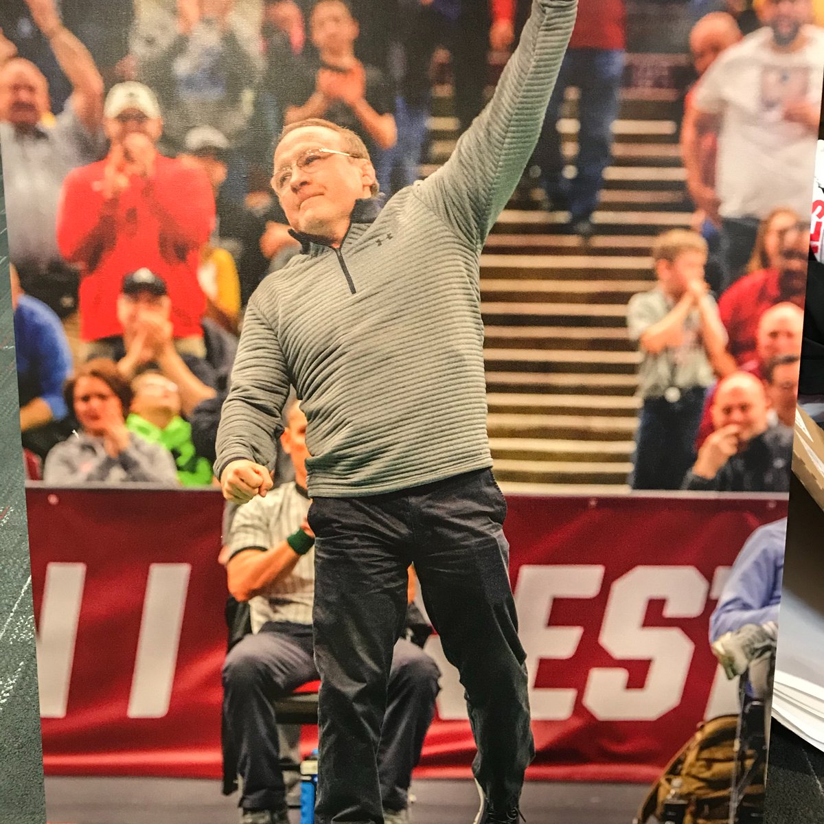 1 in 25 chance to win this Barry Davis wrapped canvas!

30"x40" wrapped canvas with picture from the 2018 NCAA tournament!

Get your chances at: wisconsinrtc.com/barrycanvas