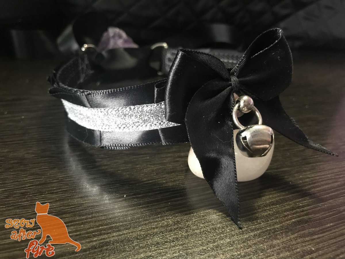 FyreSnow's tweet photo. Black and Silver Glitter Ribbon Collar for BDSM Petplay by SnowAfterFyre on Etsy https://t.co/fJO6t85vgG #kittenplay https://t.co/ZtoLjI59zV