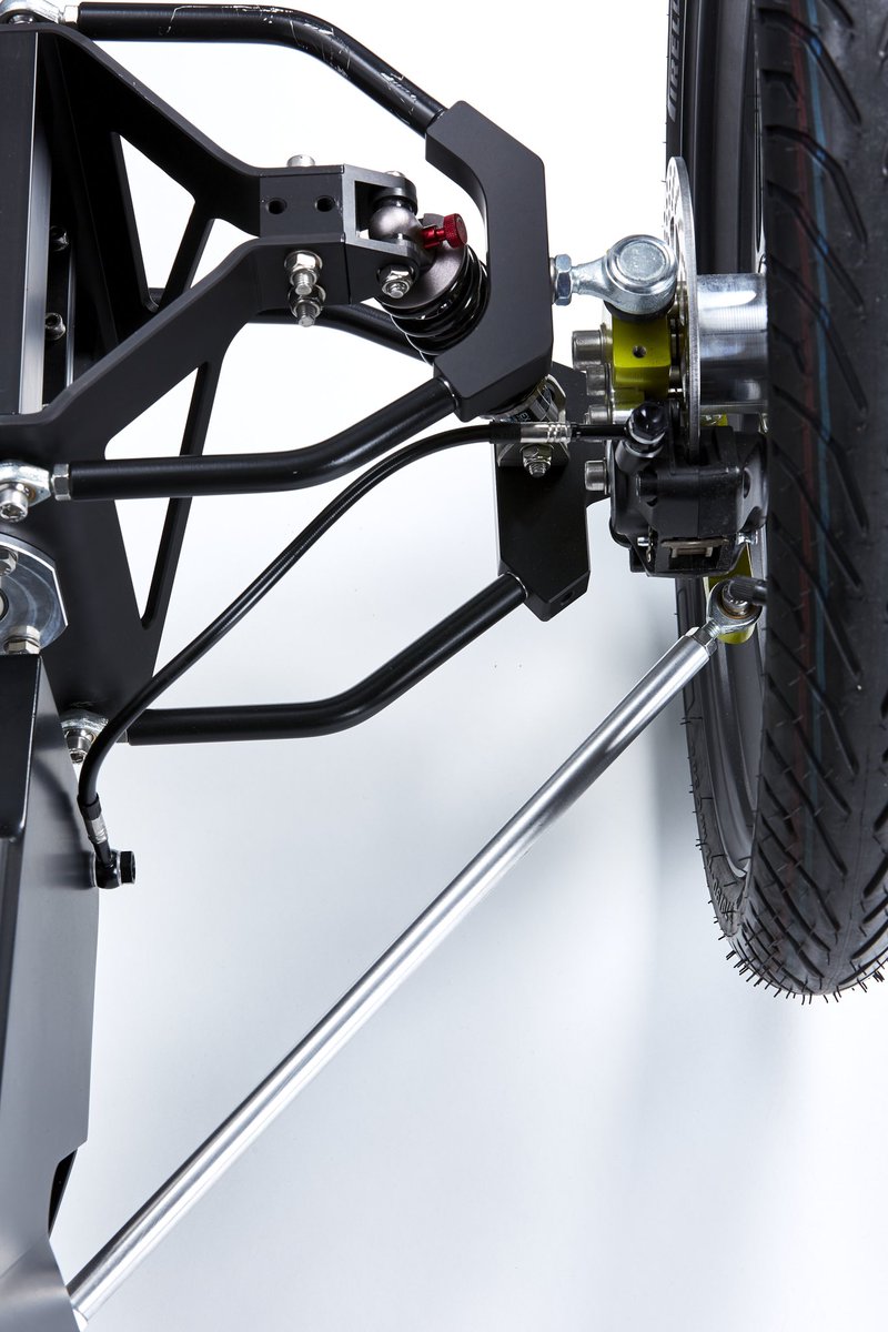 FiilBikes's tweet photo. From outside we all see lights, action, leaned design and a lot that pleases us. QBIK team see the inside skeleton design and construction laid-out so neatly but beautiful and precision of craftsmanship. Wow QBIK3 after 10,000 km on the road, we only charged tyres for photo shoot https://t.co/GAiABm6iOH
