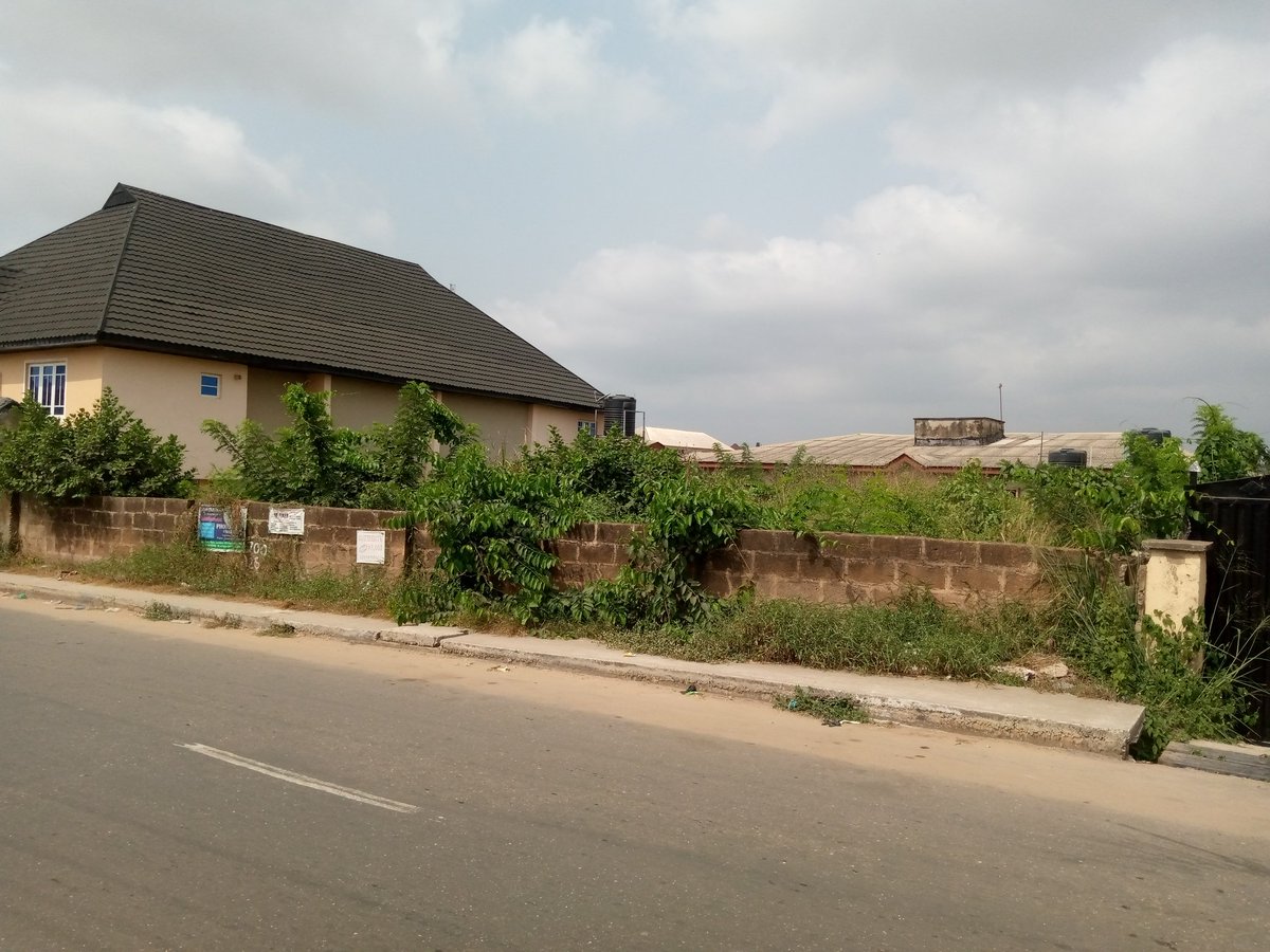 🏘️LAND For SALE

Location: Peace Estate, along 7up road Oluyole Ext, Ibadan, Nig
Price: 15M

For more enquiries call 08108160092

#land #oluyole  #sales #salesandmarketing #marketing #ibadanweddings #ibadanwedding #ibadancity #ibadan #lagos #abuja #ThursdayThoughts #citohome