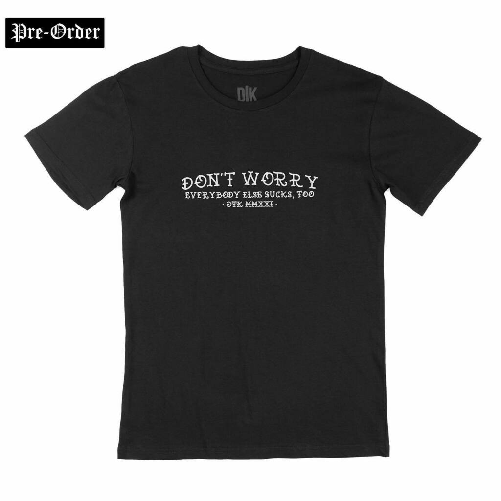 DTKHQ's tweet photo. Yo!  The EVERYBODY ELSE SUCKS TOO pre-order ends Sunday at 8pm!  Get in now to save 20% off RRP 🖤 https://t.co/mLG6bnp2Gx https://t.co/1s201FbCiq