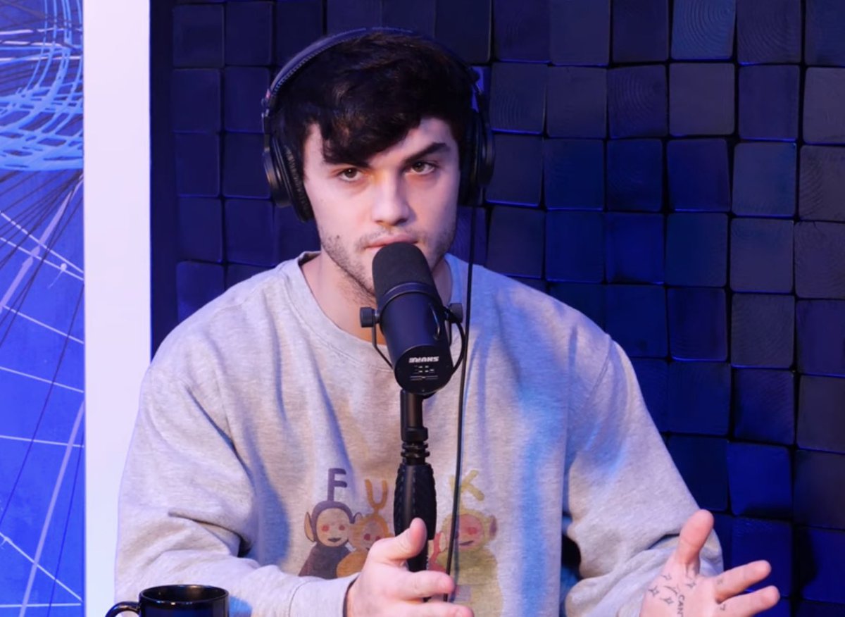 Let me plug real quick, Ethans sweat set is from Conor’s clothing brand Oracucular. In case anybody wanted to match Ethan yk