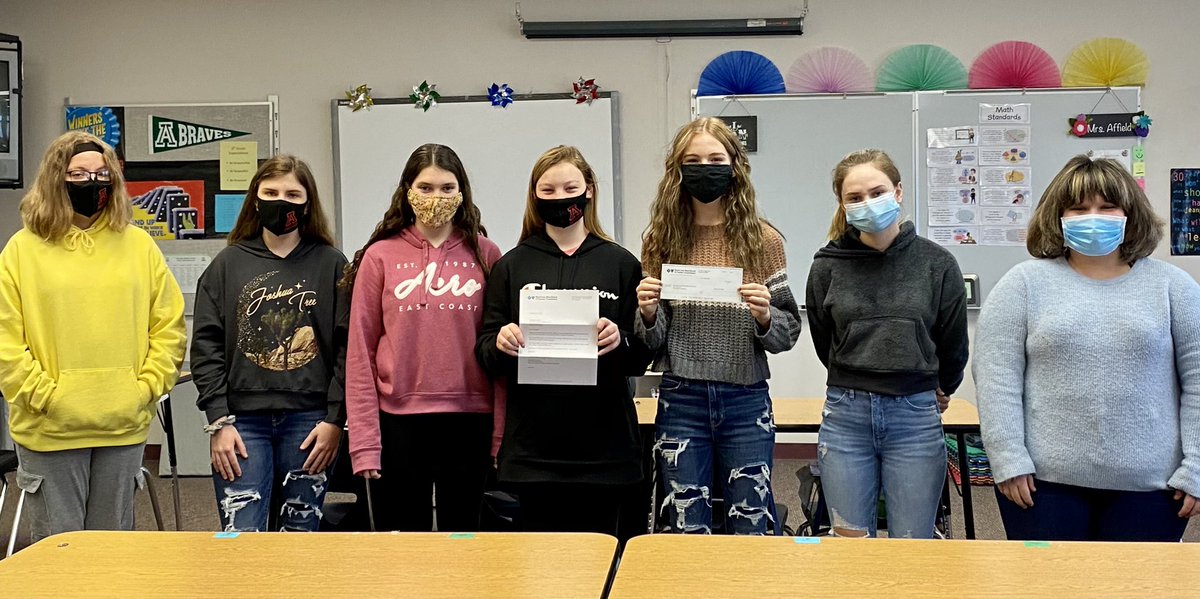 saffield's tweet photo. πOur @AMSBRAVES @Kansas_KAY leadership team would like to thank @BCBSKS for supporting our #HealthyHabitsForLife project! π΅This is a continuation of our #BeTheSpark efforts.π #AMSKAYClub #amsaffield #WeAre409 #ServiceOverSelf #StrongerTogether #WorkMadeFunGetsDone https://t.co/ocU2aoUQ6x