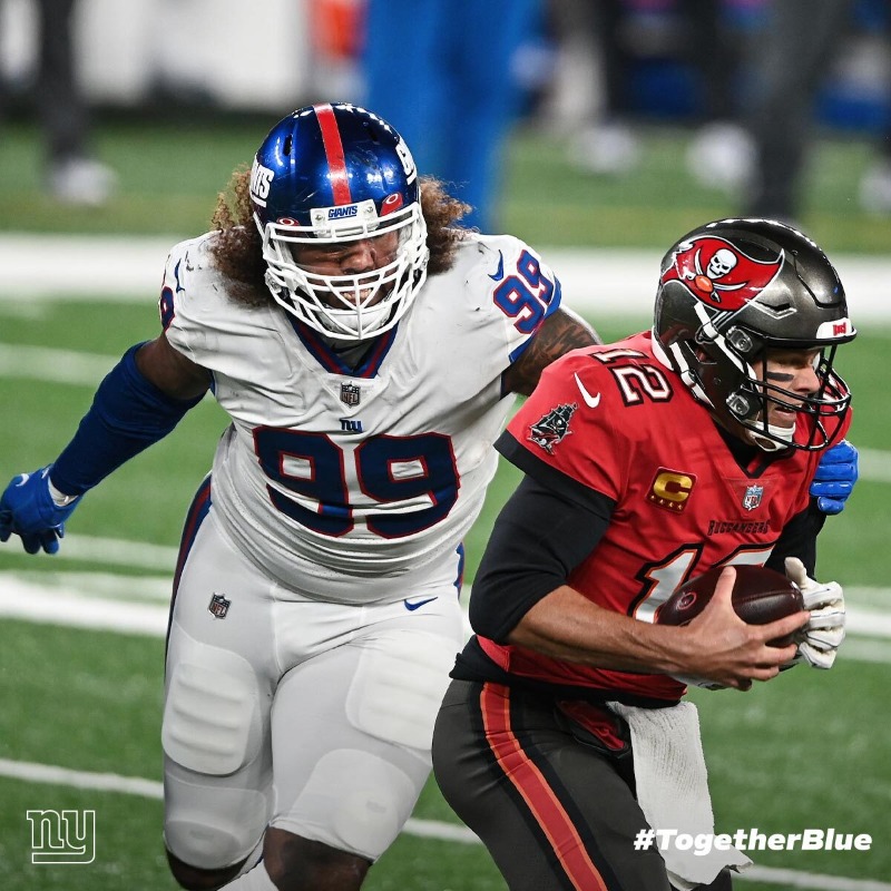 Giants's tweet photo. Best flicks of the season 📸