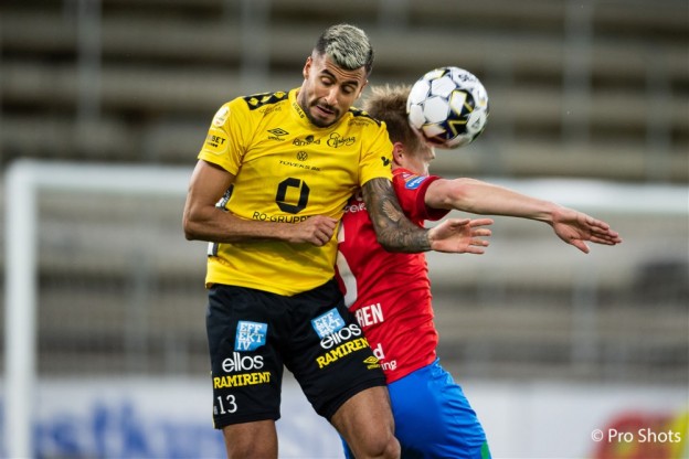 FeanOnline tweet media