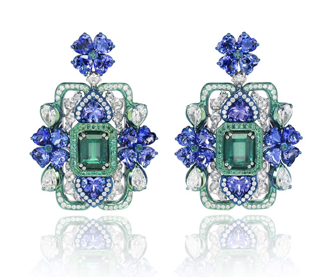 Another suite from Chopard's silk road collection. Anodized titanium, emeralds, sapphires diamonds. Unf.
