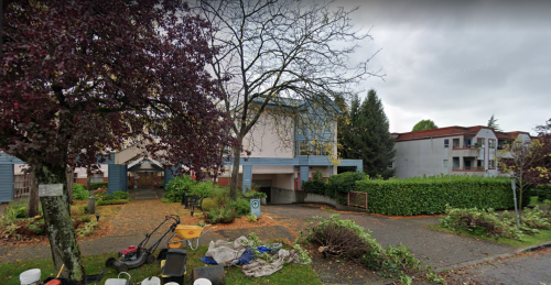 DailyHiveVan's tweet photo. 41 residents have died in #Vancouver care home COVID-19 outbreak https://t.co/HjOWqAJtSv #COVID19BC https://t.co/jEO2Nb4bW7