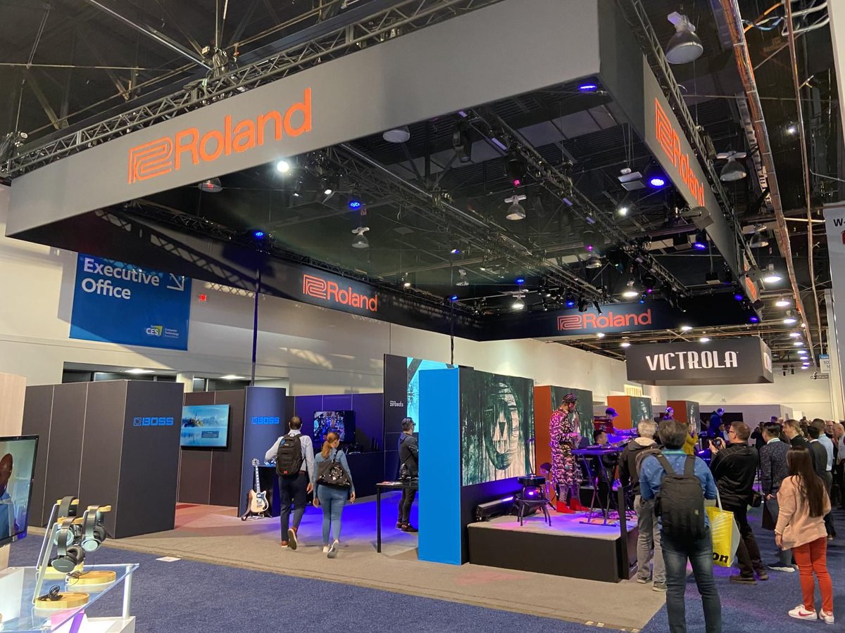 hxtech's tweet photo. #ThrowbackThursday to the Roland booth at @CES where we provided the latest in LED video products coupled with world-class service!
Gear: 5x @beMatrixUSA LED screens

#hxusa #hibinousa #ces #bematrix https://t.co/NxpzXQ1EZd