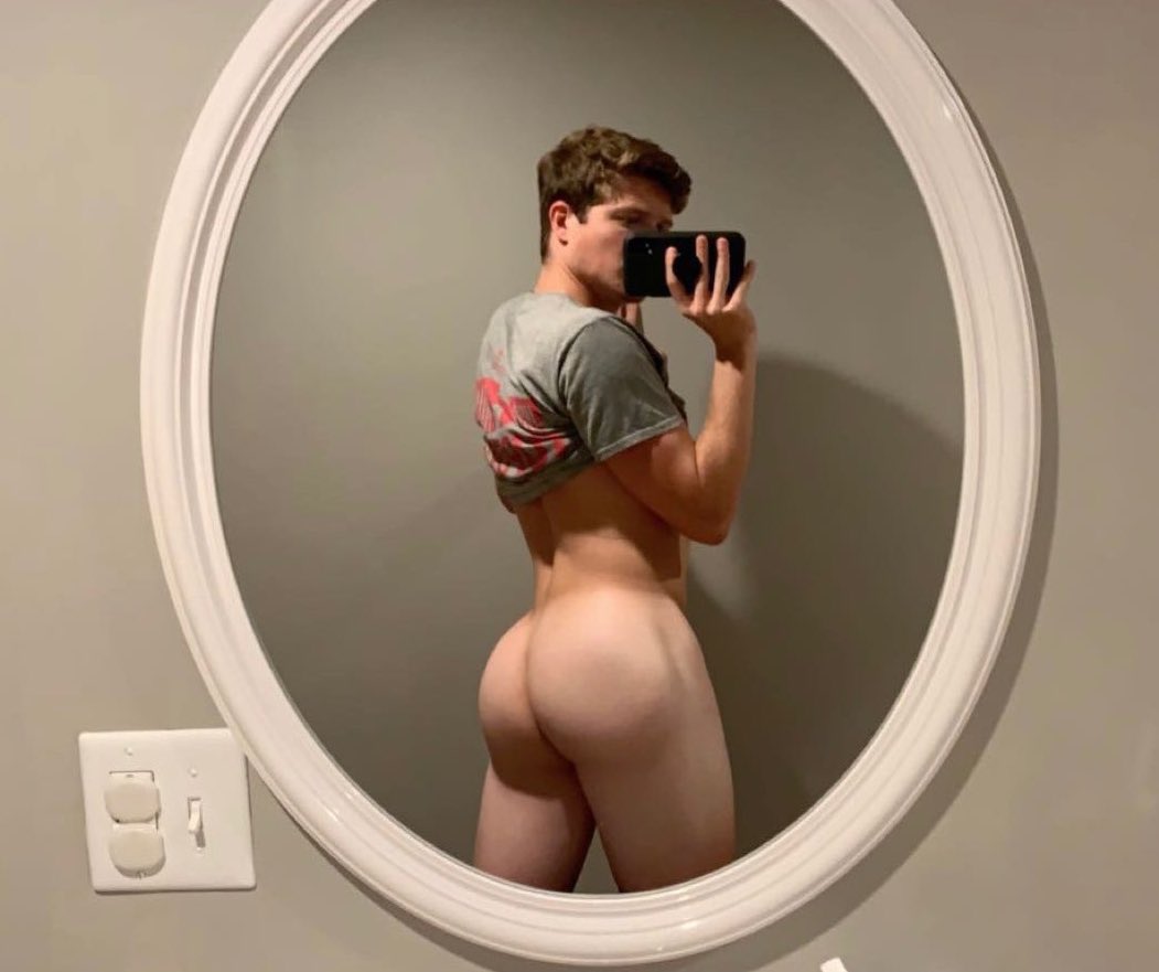 bubbleboixxx005's tweet photo. Baby, tell me what’s your motive? https://t.co/edYY5fj9Wx