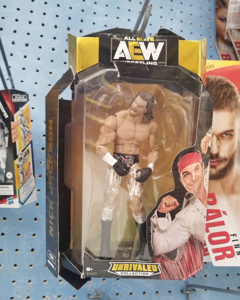 Check out this @nickjacksonyb chase figure I found at @walmart 

@aewunrivaled #aew #aewwrestling #aewunrivaled #youngbucks #toyreturn #toyreturnfail #toyswap #toyswapfail #employeesdontcare #walmart #toycollector #wrestlingfigures #adultwrestlingfan #wrestlingcollectibles