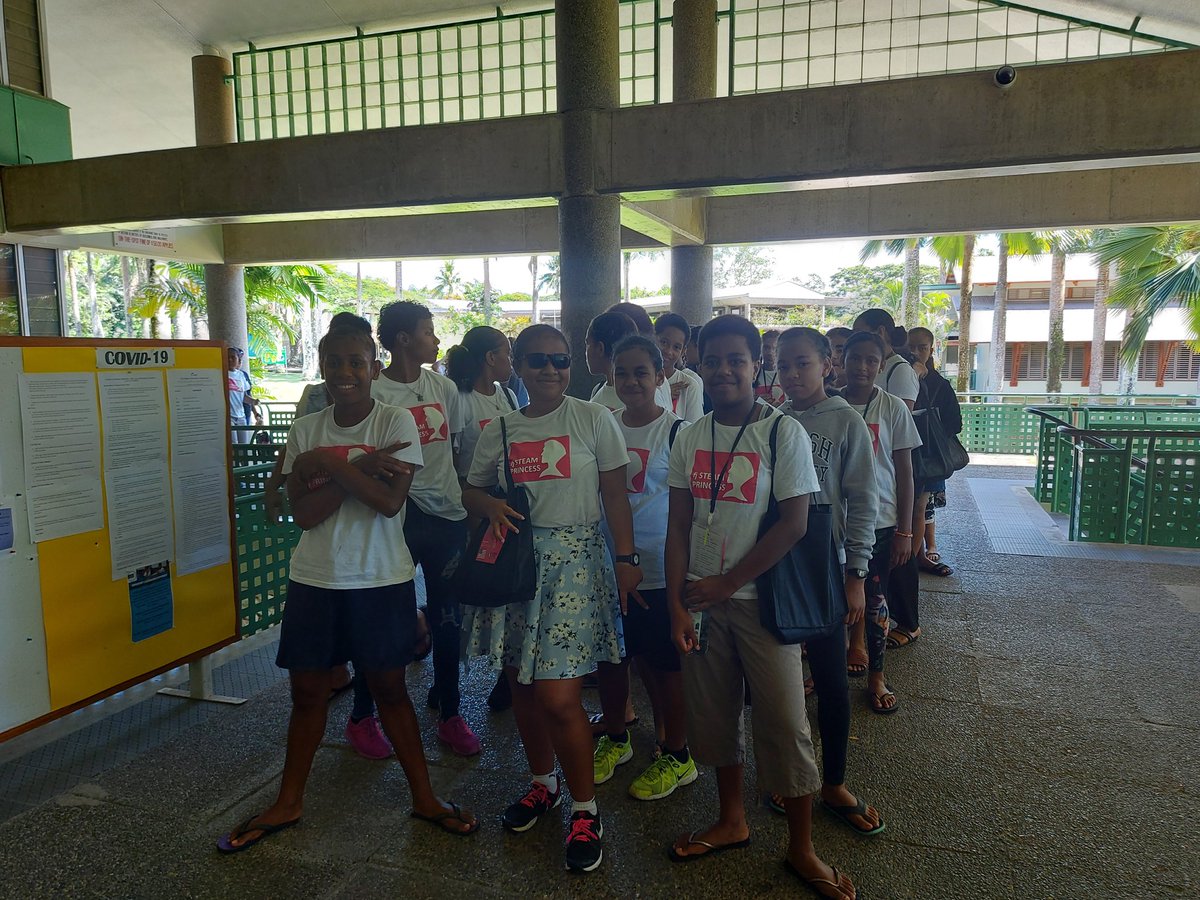 UniSouthPacific's tweet photo. @fjSTEAMprincess ready for the closing ceremony of fj STEAM Princess bootcamp supported by @USEmbassySuva @UniSouthPacific @pal_vcp #empoweringwomen #girlpower #confidence #creativescientists #mindsetiseverything https://t.co/pDwdJwZkEv
