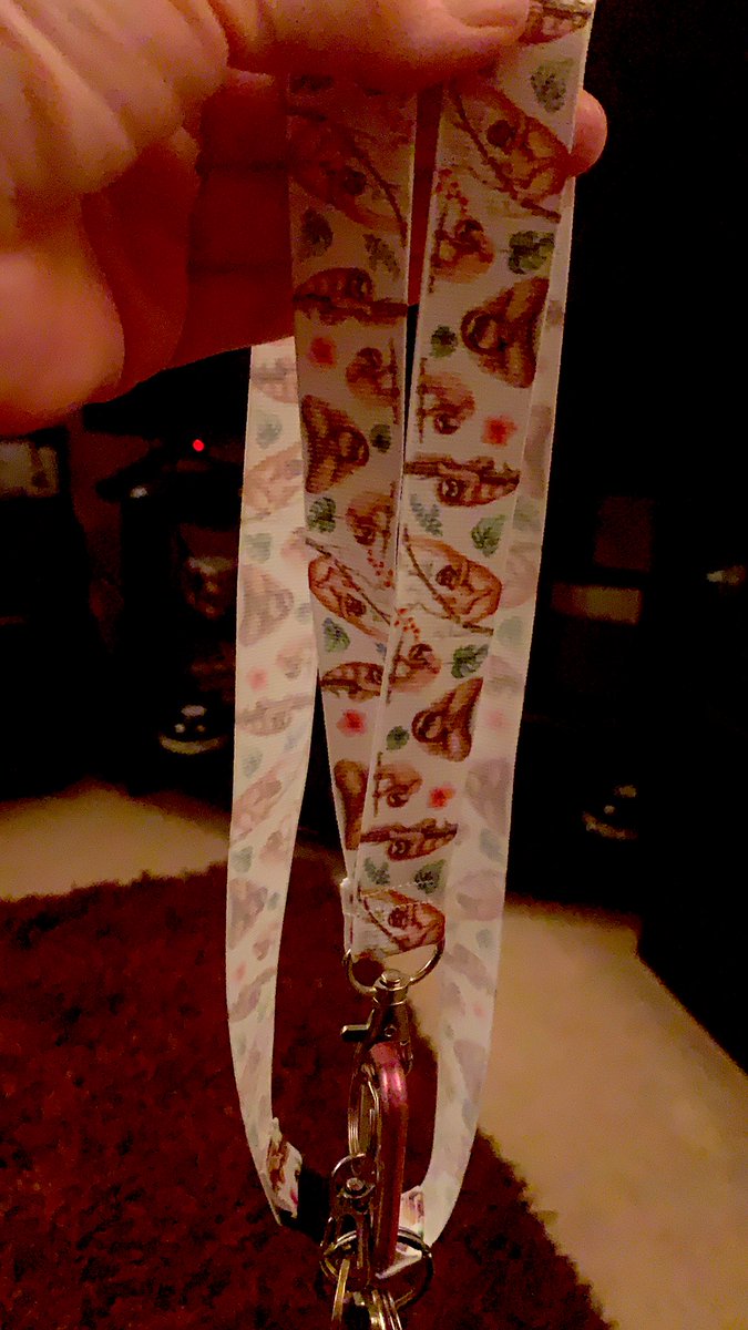 NannaOnTheRun07's tweet photo. Awww thank you so much @LoriAngelo3 for my new work keys lanyard. #ILoveSloths #FavouriteAnimal #YouKnowMeSoWell 🥰 🦥 💜 https://t.co/1k1a9vBVY4