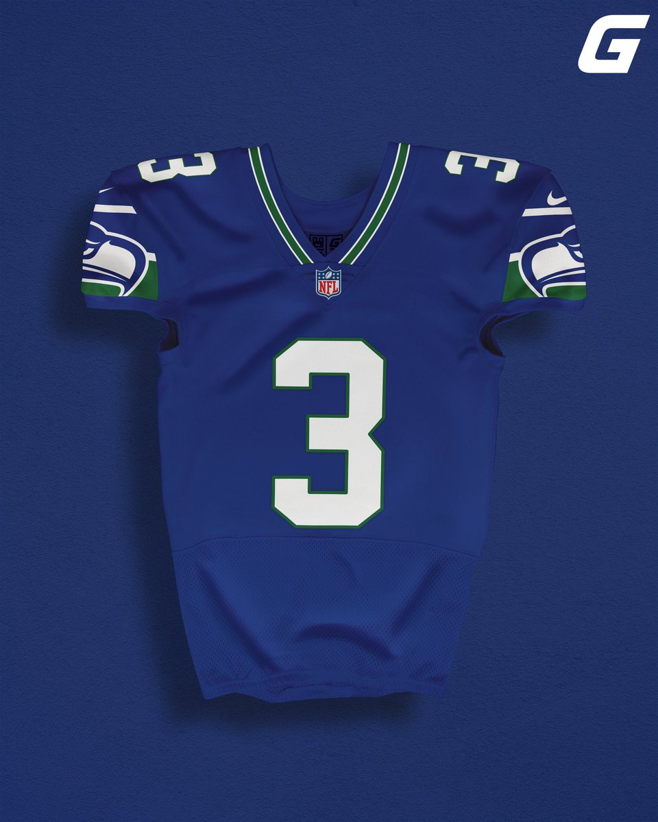 simplyseattle's tweet image. Loving these updated throwbacks from @GrantGoldberg and @unimockups. Hawks fans - how cool would these be?