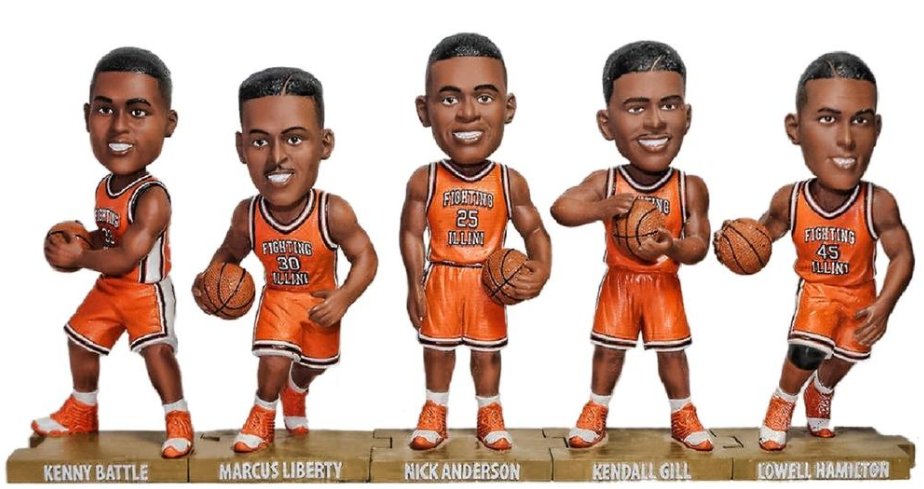 GamedaySpirit's tweet image. Happy #NationalBobbleheadDay Illini Nation!

Win one free Flyin' Illini Bobblehead of your choice by

1) Liking and Retweeting this Tweet
2) Following us

One lucky winner will be selected tomorrow morning. Good luck! 🔶🔷