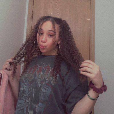 Lydia Allen-Barnes tweet media