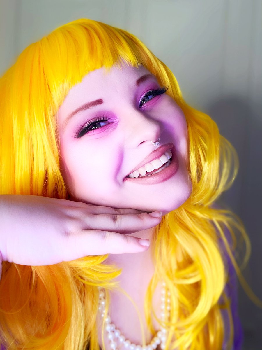 ultronerdcos's tweet photo. GUYS I DID A LOLA SKUMPY COSPLAY AHLSLDLSL IVE NEVER BEEN THIS HAPPY LMAO 

#bigmouth #bigmouthcosplay #lolaskumpy https://t.co/ZwIpYisjkT